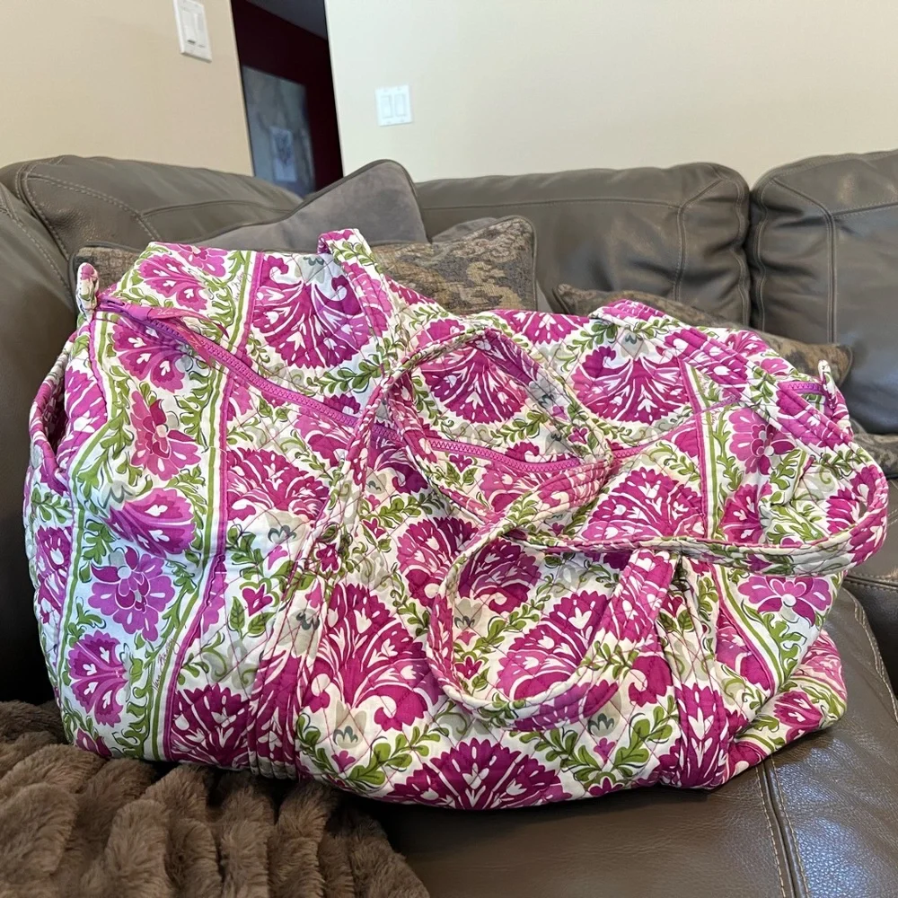 Vera Bradley Pink and Green Floral Bag - Picture 1 of 16